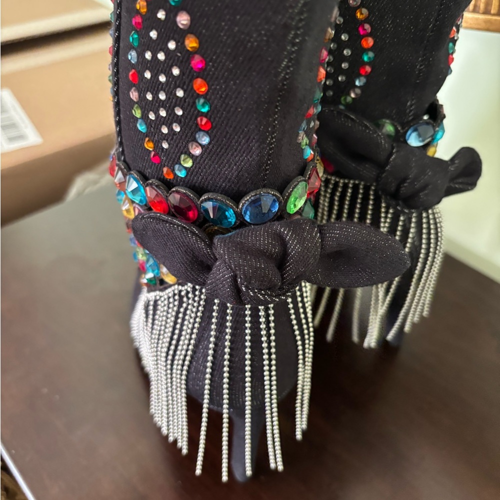 Gianni Bini Black Boots with Colorful Embellishments:new with tag/3 Sizes - Picture 7 of 11